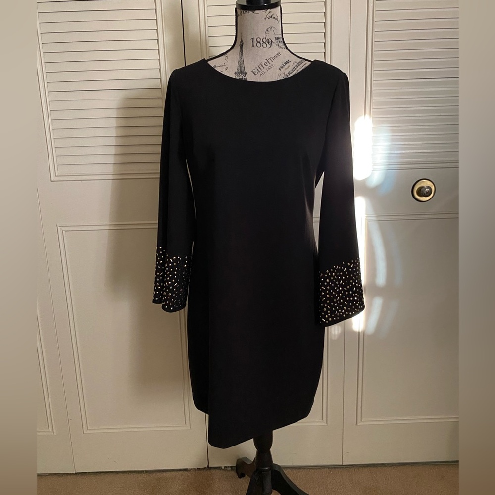 Jessica Howard black shift dress wide bell sleeve studs